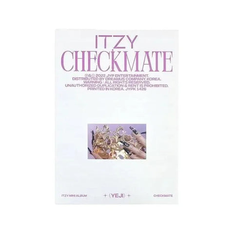 ITZY MINI ALBUM - CHECKMATE (STANDARD EDITION) - Pig Rabbit Shop Kpop store Spain