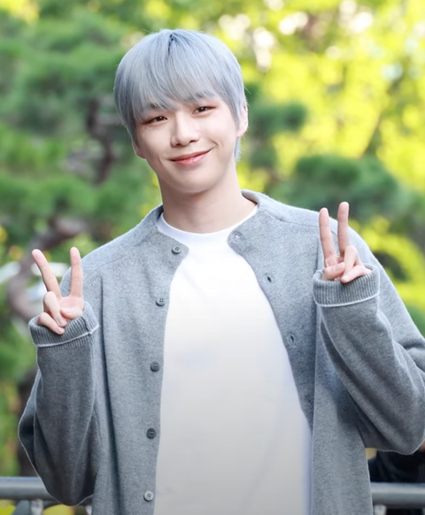 KANG DANIEL