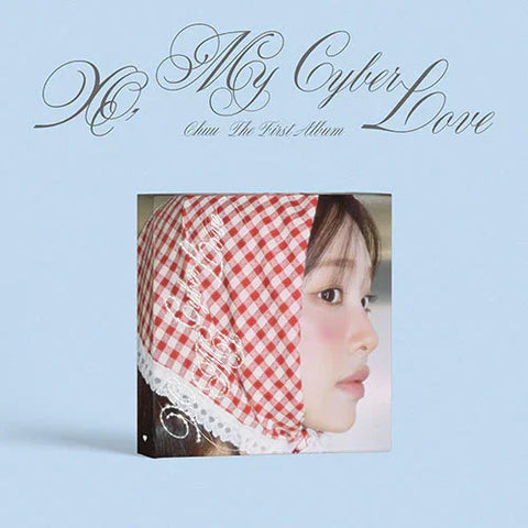 (CHUU) - The First Album [XO, My Cyberlove] Love Ver.