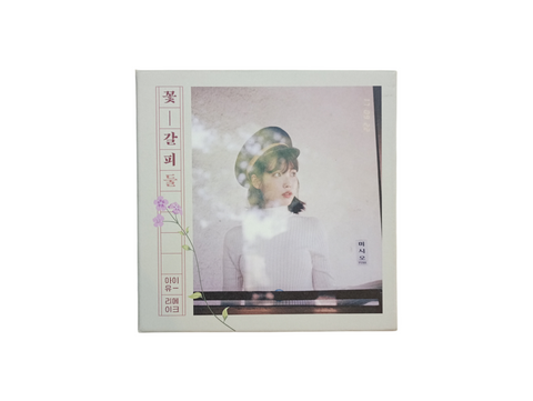 (OCASIÓN) IU 2nd Special Remake Mini Album Flower Bookmark