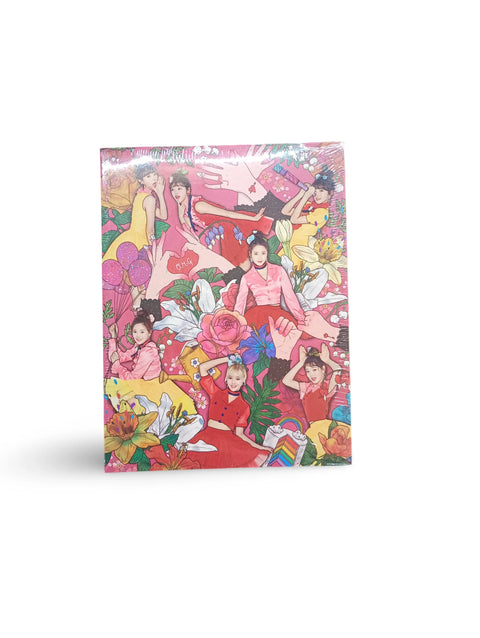 (OCASIÓN) OH MY GIRL - The 4th Mini Album Coloring Book