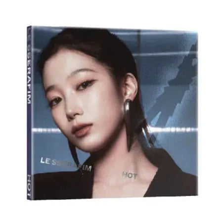 LE SSERAFIM 5th Mini Album - HOT (Compact Version) - Pig Rabbit Shop Kpop store Spain