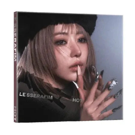LE SSERAFIM 5th Mini Album - HOT (Compact Version) - Pig Rabbit Shop Kpop store Spain