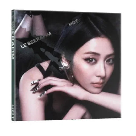 LE SSERAFIM 5th Mini Album - HOT (Compact Version) - Pig Rabbit Shop Kpop store Spain