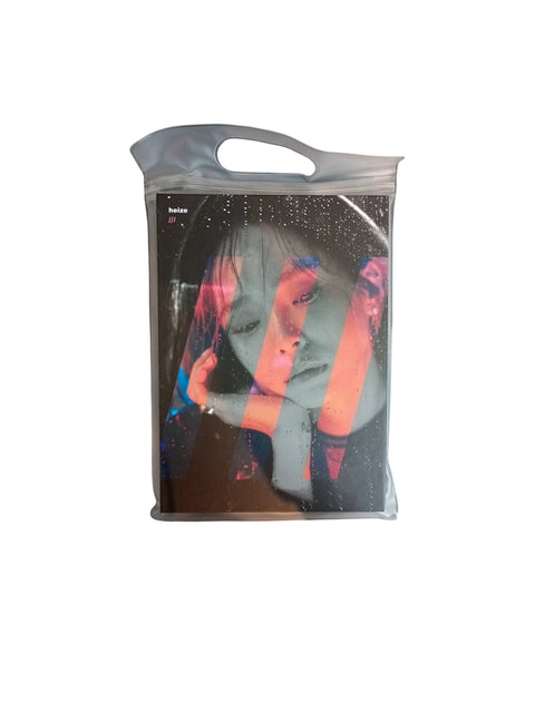 (OCASIÓN) Heize EP album - /// - Pig Rabbit Shop Kpop store Spain