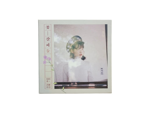 (OCASIÓN) IU 2nd Special Remake Mini Album Flower Bookmark - Pig Rabbit Shop Kpop store Spain