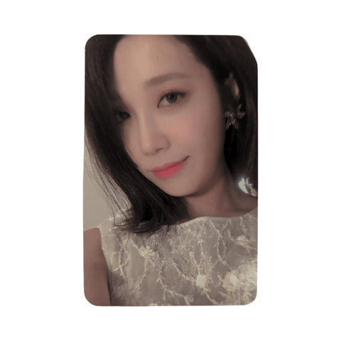 OFFICIAL PHOTOCARD Apink Mini Album Vol.8 - PERCENT (RED VER.) - Pig Rabbit Shop Kpop store Spain