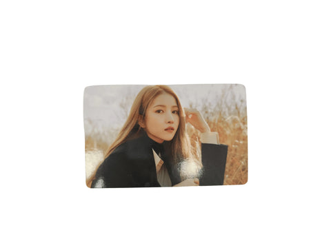 OFFICIAL PHOTOCARD GFRIEND Album LABYRINTH ( Peach VER.) - Pig Rabbit Shop Kpop store Spain