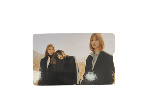 OFFICIAL PHOTOCARD GFRIEND Album LABYRINTH ( Peach VER.) - Pig Rabbit Shop Kpop store Spain