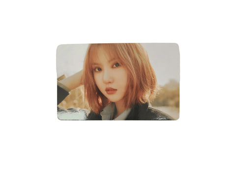 OFFICIAL PHOTOCARD GFRIEND Album LABYRINTH ( Peach VER.) - Pig Rabbit Shop Kpop store Spain