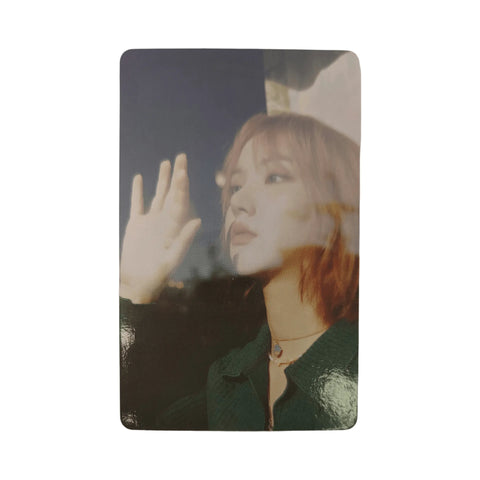 OFFICIAL PHOTOCARD GFRIEND Album LABYRINTH ( PURPLE VER.) - Pig Rabbit Shop Kpop store Spain