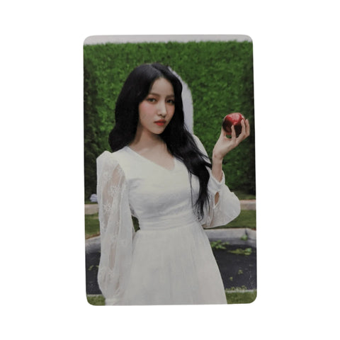 OFFICIAL PHOTOCARD GFRIEND Album - Song of the Sirens ( GREEN VER.) - Pig Rabbit Shop Kpop store Spain