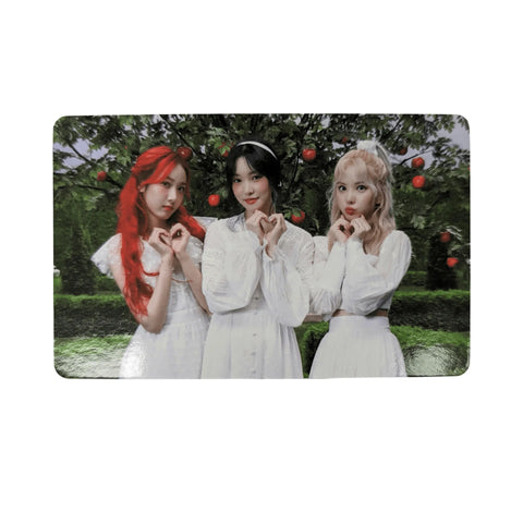 OFFICIAL PHOTOCARD GFRIEND Album - Song of the Sirens ( GREEN VER.) - Pig Rabbit Shop Kpop store Spain