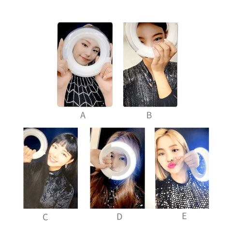 OFFICIAL PHOTOCARD ITZY OFFICIAL LIGHT RING - Pig Rabbit Shop Kpop store Spain