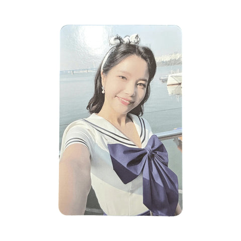 OFFICIAL PHOTOCARD Mamamoo 2022 Season's greetings [ splash in the water ] - Pig Rabbit Shop Kpop store Spain