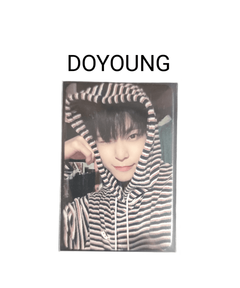 OFFICIAL PHOTOCARD The 1st Album Youth [POB APPLEMUSIC] - Pig Rabbit Shop Kpop store Spain