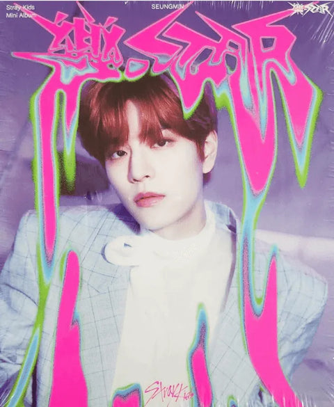 Stray Kids Mini Album - 樂-STAR / Rock Star (POSTCARD VER.) - Pig Rabbit Shop Kpop store Spain