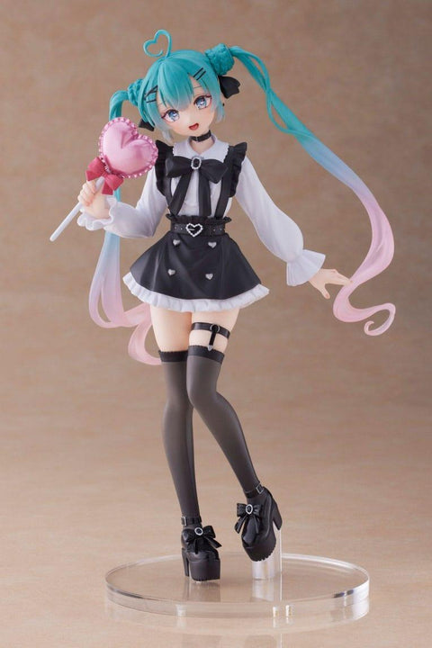 Taito Fashion Figure Hatsune Miku Subculture - Pig Rabbit Shop Kpop store Spain