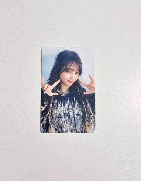 EVERGLOW Mini Album Vol. 3 - RETURN OF THE GIRL [ biker ] Preorder Photocard - Pig Rabbit Shop Kpop store Spain