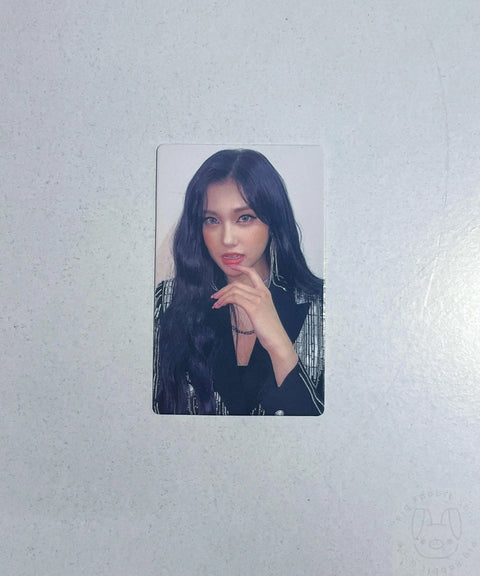 EVERGLOW Mini Album Vol. 3 - RETURN OF THE GIRL [ biker ] Preorder Photocard - Pig Rabbit Shop Kpop store Spain