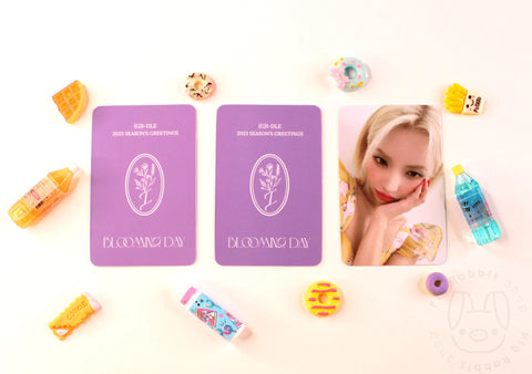 (G)I-DLE – 2023 Season’s Greetings [BLOOMING DAY] Preorder photocard - Pig Rabbit Shop Kpop store Spain