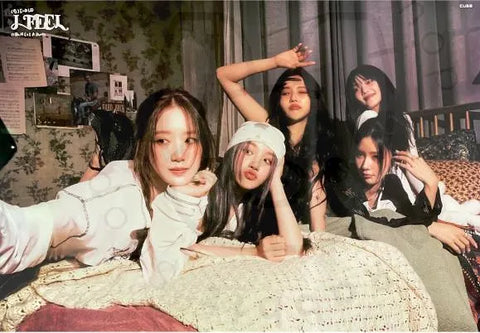 (G)I-DLE 6TH MINI ALBUM [ I FEEL ] (CAT VER.) POSTER - Pig Rabbit Shop Kpop store Spain