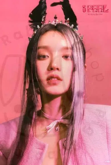(G)I-DLE 6TH MINI ALBUM [ I FEEL ] (YUQI VER.) POSTER - Pig Rabbit Shop Kpop store Spain
