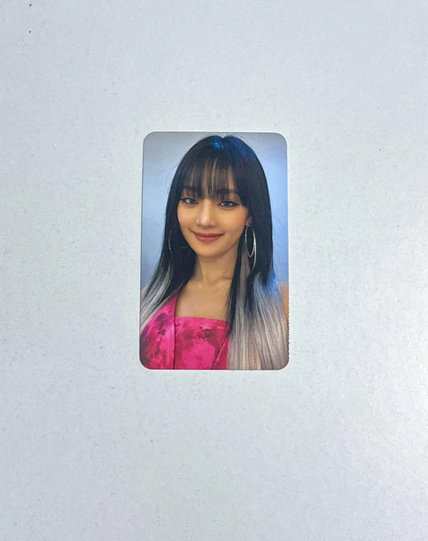 (G)I-DLE Album Vol. 1 - I NEVER DIE Preorder photocard v1 - Pig Rabbit Shop Kpop store Spain