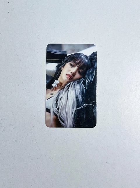 (G)I-DLE Album Vol. 1 - I NEVER DIE Preorder photocard v2 - Pig Rabbit Shop Kpop store Spain