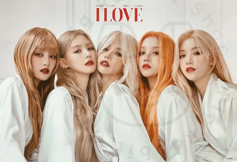(G)-IDLE 5TH MINI ALBUM (I LOVE) BORN VER. POSTER - Pig Rabbit Shop Kpop store Spain