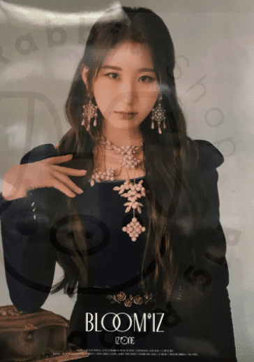 IZ*ONE - BLOOM*IZ [ Lee Chaeyeon ] poster - Pig Rabbit Shop Kpop store Spain