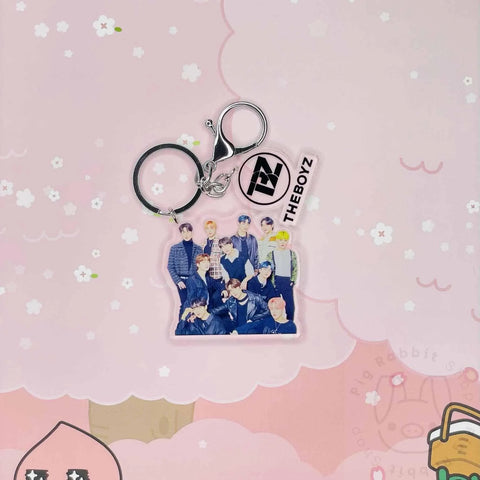 Llavero THE BOYZ v1 - Pig Rabbit Shop Kpop store Spain