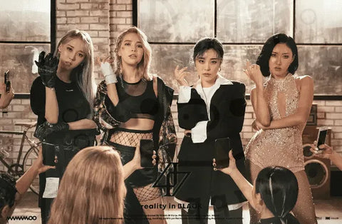 MAMAMOO Album Vol. 2 - Reality In BLACK [ c ] poster - Pig Rabbit Shop Kpop store Spain