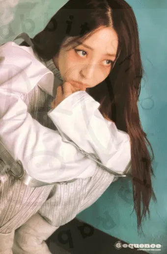 Moon Byul - 6equence [ d ] poster - Pig Rabbit Shop Kpop store Spain