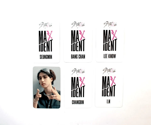 OFFICIAL PHOTOCARD Stray Kids Mini Album – MAXIDENT [POB MUSIC KOREA] - Pig Rabbit Shop Kpop store Spain