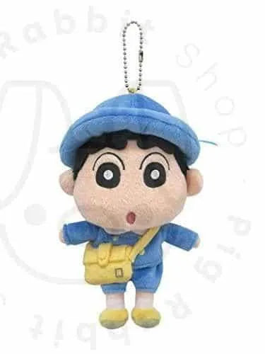 PELUCHE SHIN CHAN CRAYON TRAJE ESCOLAR TALLA S 10X6CM - Pig Rabbit Shop Kpop store Spain
