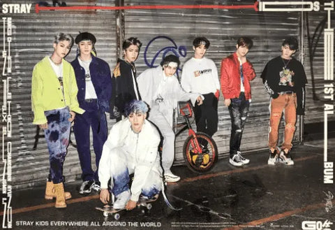 Stray kids - GO生 Go live [ b ] poster - Pig Rabbit Shop Kpop store Spain
