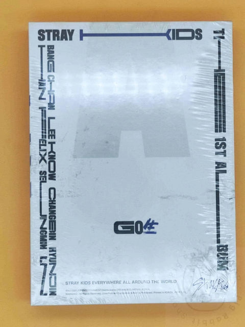 STRAY KIDS GO 生 STANDARD [ VER C ] DAÑADO - Pig Rabbit Shop Kpop store Spain