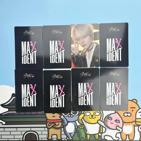 Stray Kids Mini Album – MAXIDENT Preorder photocard - Pig Rabbit Shop Kpop store Spain