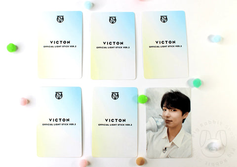 VICTON OFFICIAL LIGHTSTICK VER 2 Preorder photocard - Pig Rabbit Shop Kpop store Spain